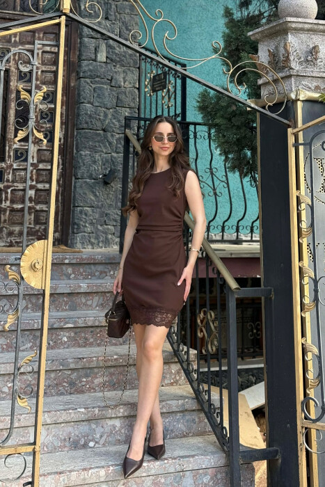 FUSTAN ME DETAJ DANTELLE PER FEMRA NE NGJYRE KAFE - KLAUDIO FASHION