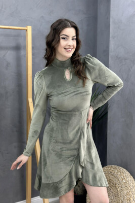 ONE COLOR TURTTLE NECK DRESS OLIVE/ULLI 