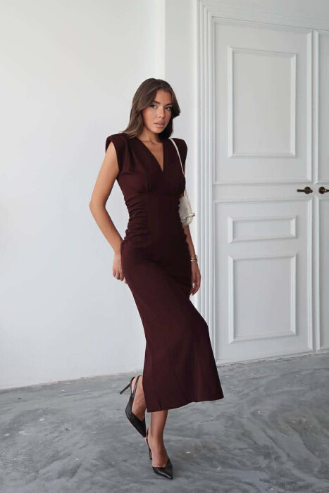 ONE COLOR V NECK CUT OPEN LONG WOMEN DRESS DARK BROWN/KAE - 4