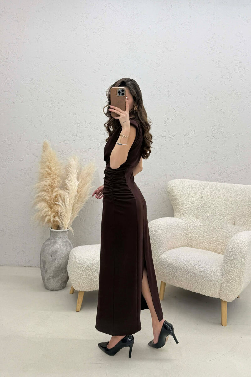 ONE COLOR V NECK CUT OPEN LONG WOMEN DRESS DARK BROWN/KAE - 2