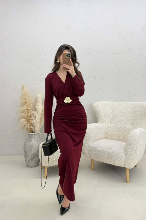 ONE COLOR V NECK GOLD DETAIL BELT LONG WOMEN DRESS BURGUNDY/VISHNJE 