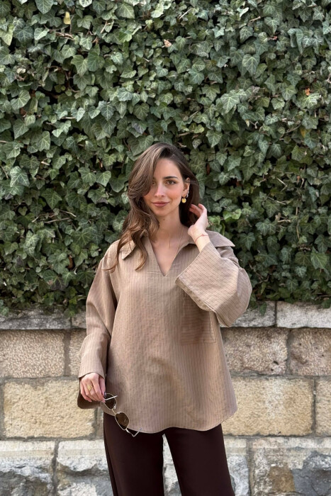 ONE COLOR V-NECK LINES DESIGNS FRONT POCKET WOMAN SHIRT BROWN/KAFE 