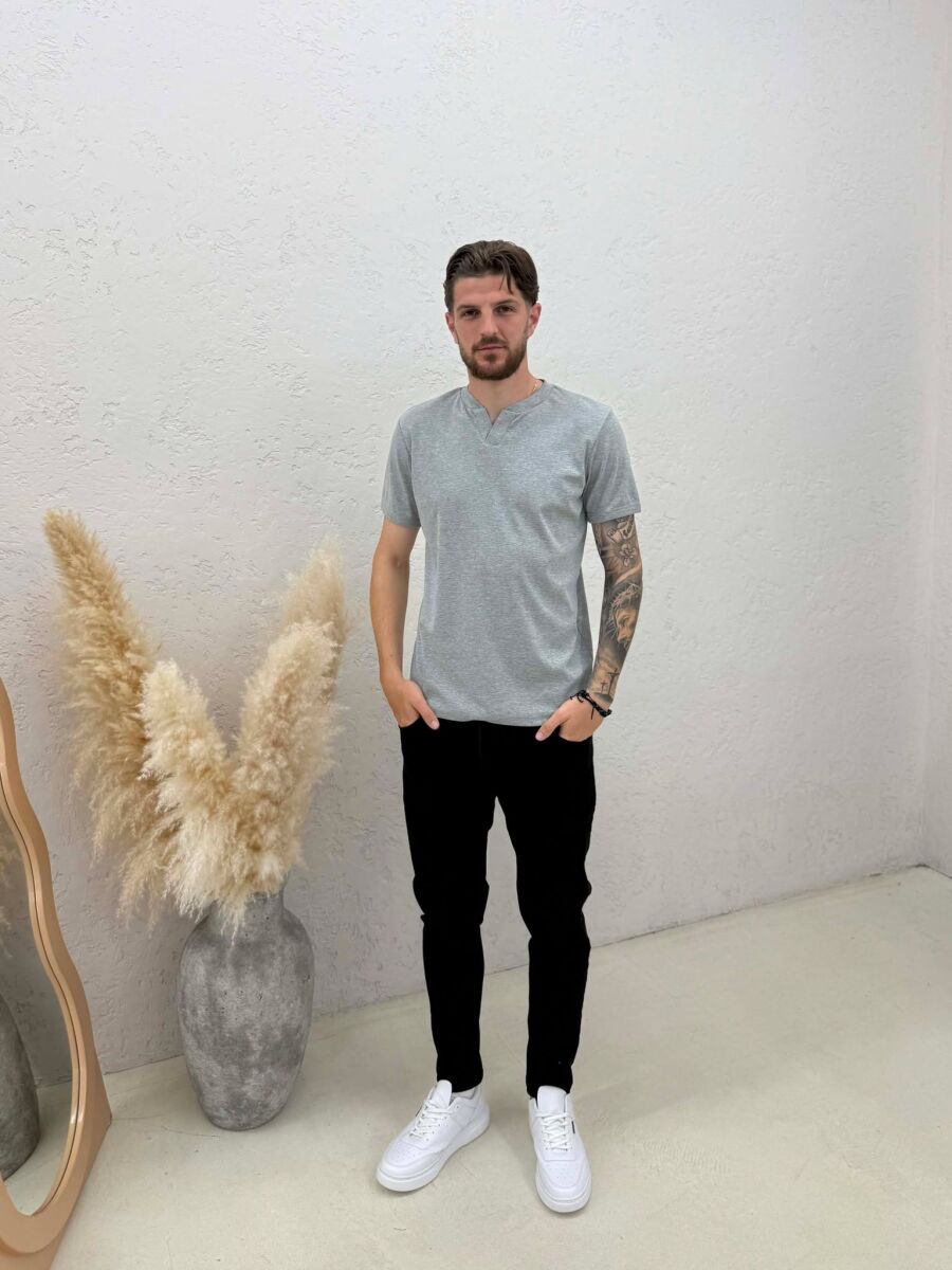 ONE COLOR V NECK MEN T-SHIRT LIGHT GREY/GZ - 3