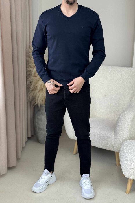 ONE COLOR V NECK SIMPLE MEN SWEATSHIRT DARK BLUE/BEE - KLAUDIO FASHION