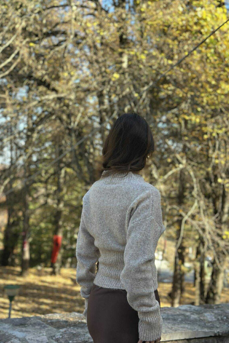 ONE COLOR V NECK SIMPLE WOMEN SWEATER BEIGE/BEZHE - 5