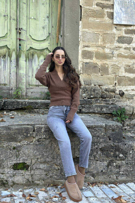 ONE COLOR V NECK SIMPLE WOMEN SWEATER LIGHT BROWN/KAZB - 1