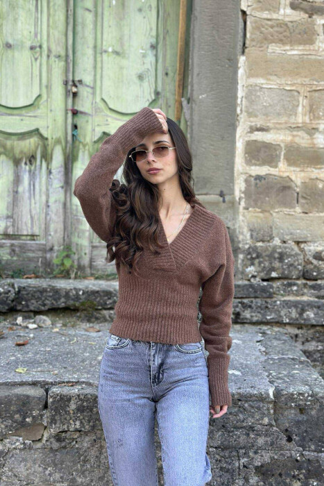 ONE COLOR V NECK SIMPLE WOMEN SWEATER LIGHT BROWN/KAZB - 3