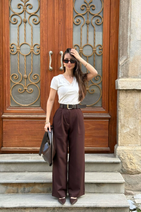 ONE COLOR V-NECK WOMAN T-SHIRT WHITE-E BARDHE - 5