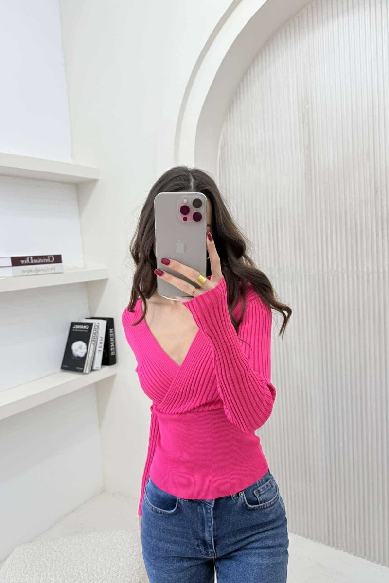 ONE COLOR V NECK WOMEN SWEATER FUCHSIA/CIKLAMI - 1