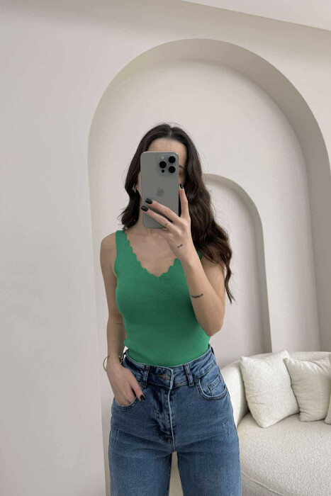 ONE COLOR V NECK WOMEN TANK TOP GREEN/JESHILE 