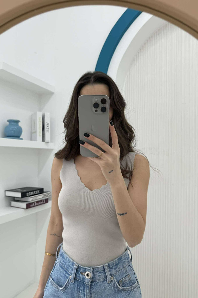 ONE COLOR V NECK WOMEN TANK TOP LIGHT GREY/GZ - 4