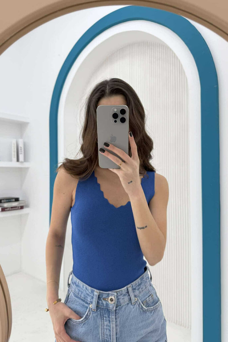 ONE COLOR V NECK WOMEN TANK TOP LIGHTBLUE/BZ - 4