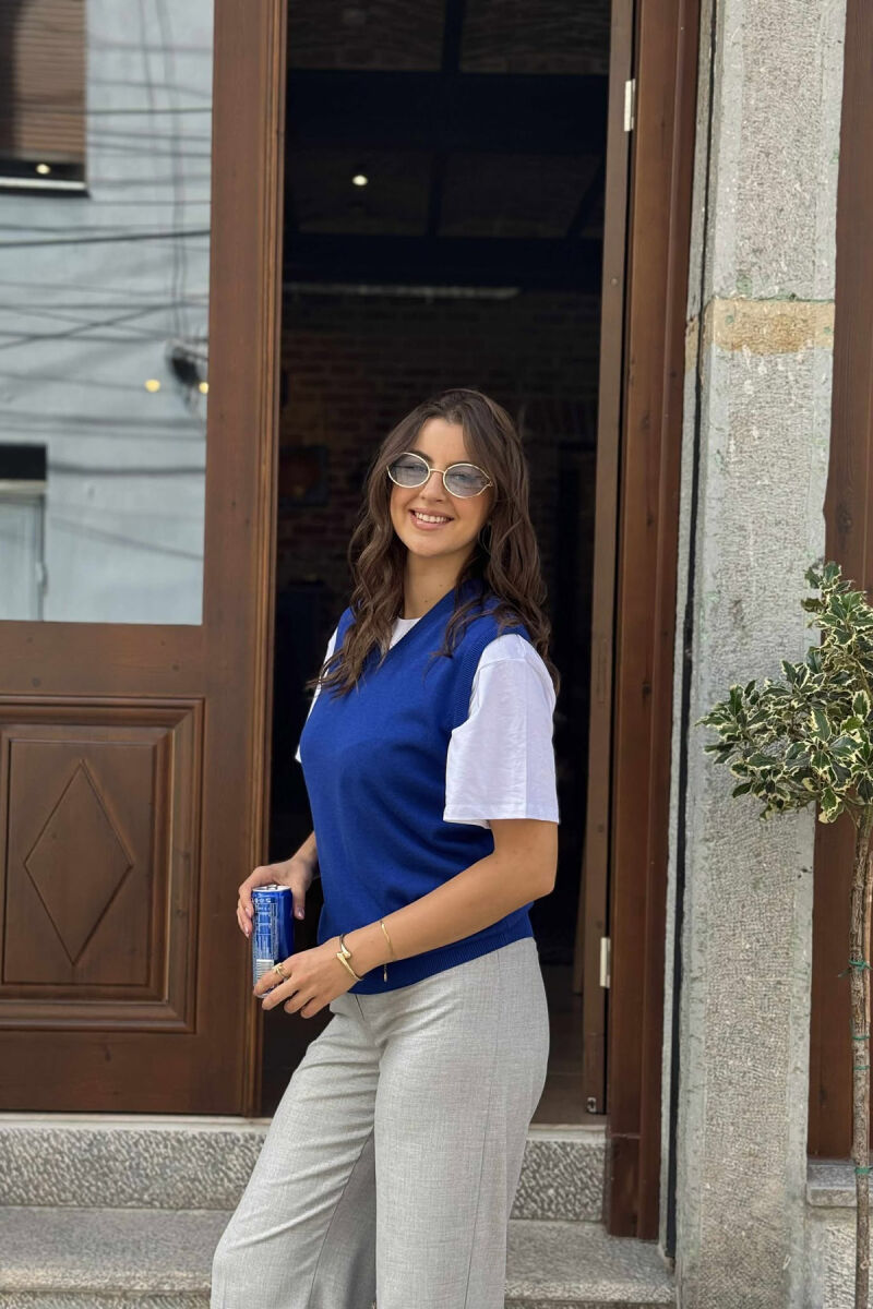 ONE COLOR V NECK WOMEN VEST BLUE/BLU - 9