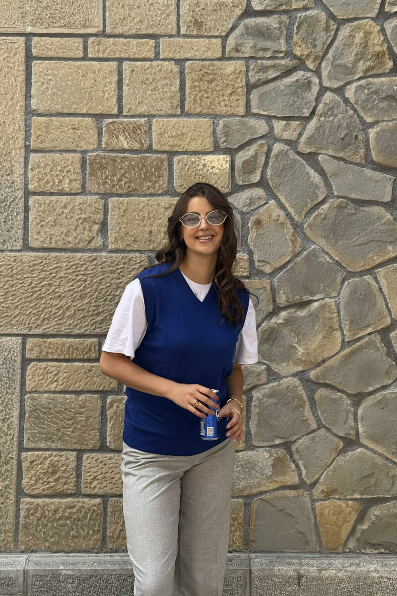 ONE COLOR V NECK WOMEN VEST BLUE/BLU - 10