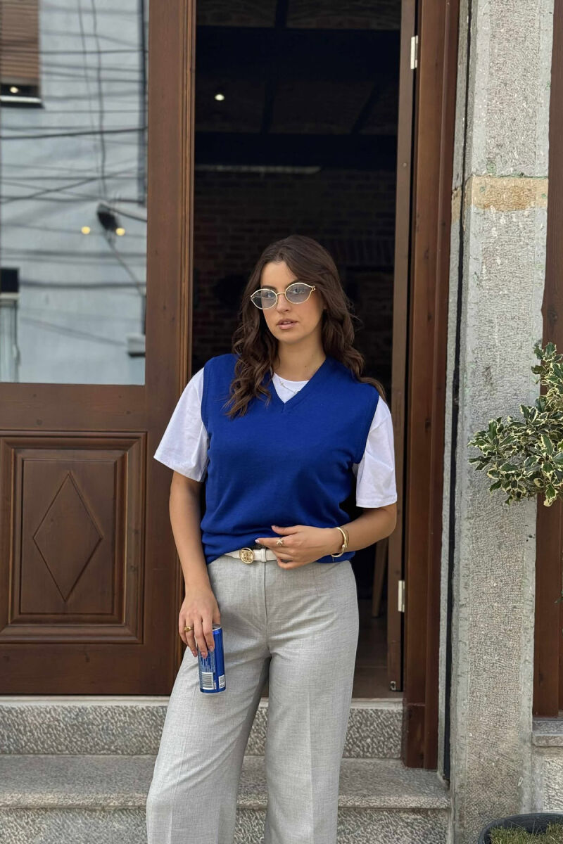 ONE COLOR V NECK WOMEN VEST BLUE/BLU - 11