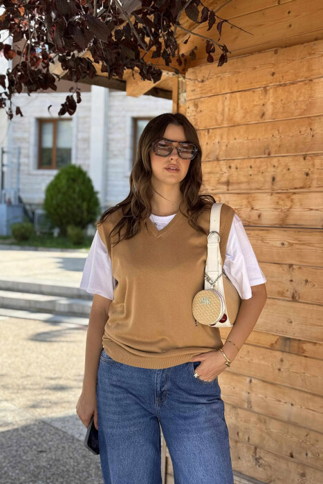 ONE COLOR V NECK WOMEN VEST LIGHT BROWN/KAZB - 12