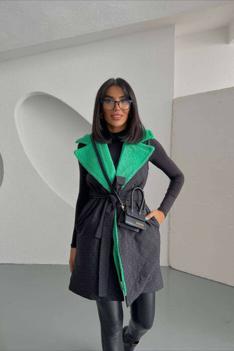 JELEK I NGROHTË NJË NGJYRËSH PËR FEMRA NË NGJYRËN E ZEZË 