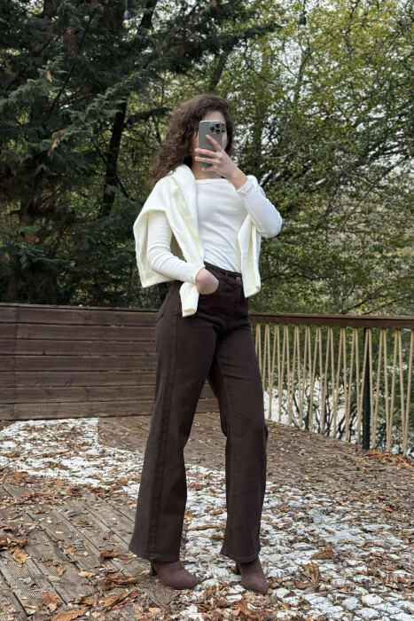 XHINSE TE THJESHTA NJE NGJYRESHE TE GJERA PER FEMRA NE NGJYRE KAFE - KLAUDIO FASHION