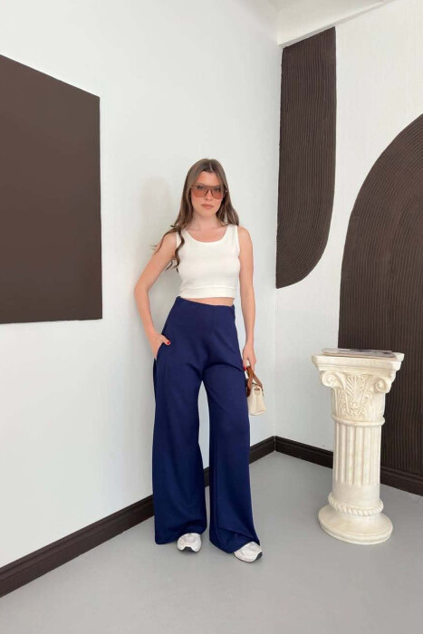 TUTA TE GJERA NJE NGJYRESHE PER FEMRA NE NGJYRE BLU - KLAUDIO FASHION