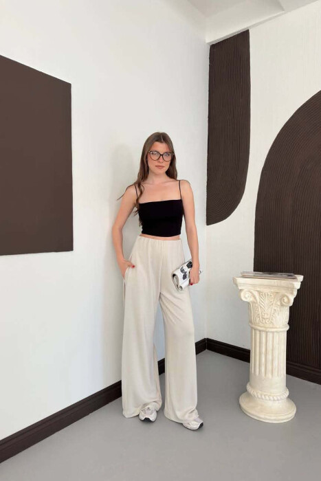 TUTA TE GJERA NJE NGJYRESHE PER FEMRA NE NGJYRE KREM - KLAUDIO FASHION