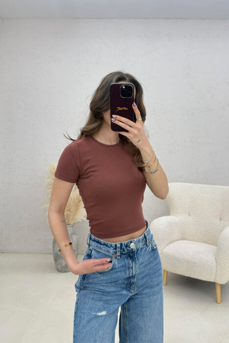 ONE COLOR WOMAN T-SHIRT BROWN/KAFE 