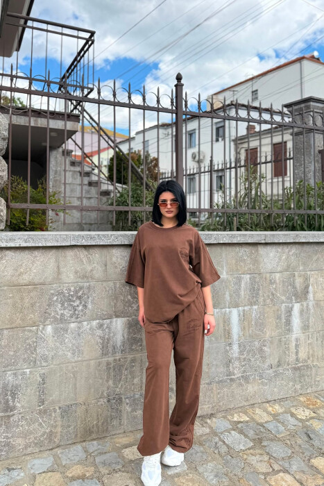 ONE COLOR WRITTINGS T-SHIRT + SWEATPANTS WOMAN SET BROWN/KAFE - KLAUDIO FASHION