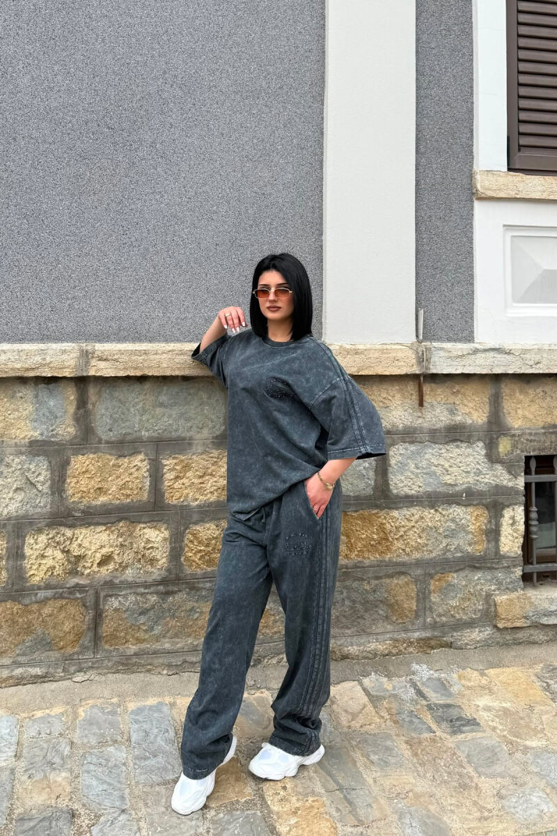 ONE COLOR WRITTINGS T-SHIRT + SWEATPANTS WOMAN SET DARK GREY/GEE - 2