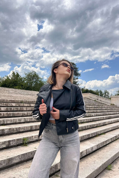 ONE COLOR ZIPPER DETAILS WOMEN JACKET BLACK/ E ZEZE - 2