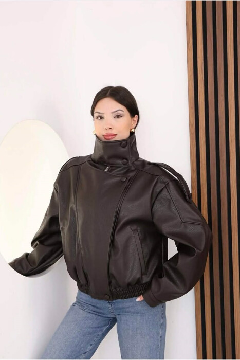 ONE COLOR ZIPPER LEATHER WOMEN JACKET DARK BROWN/KAE - KLAUDIO FASHION