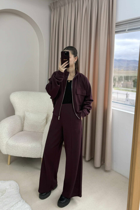 KOSTUM I THJESHTE NJE NGJYRESH XHAKETE ME ZINXHIR+ PANATALLONA PER FEMRA NE NGJYRE VISHNJE - KLAUDIO FASHION