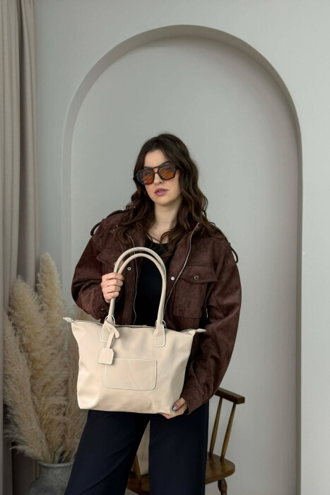 ÇANTE NJE NGJYRESHE ME ZINXHIR PER FEMRA NE NGJYRE BEZHE - 2