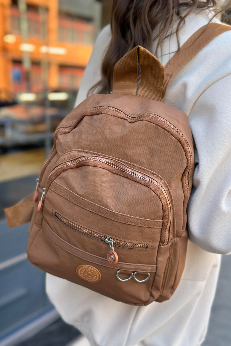 ONE COLOR ZIPPER WOMAN BACKPACK BROWN/KAFE - 1