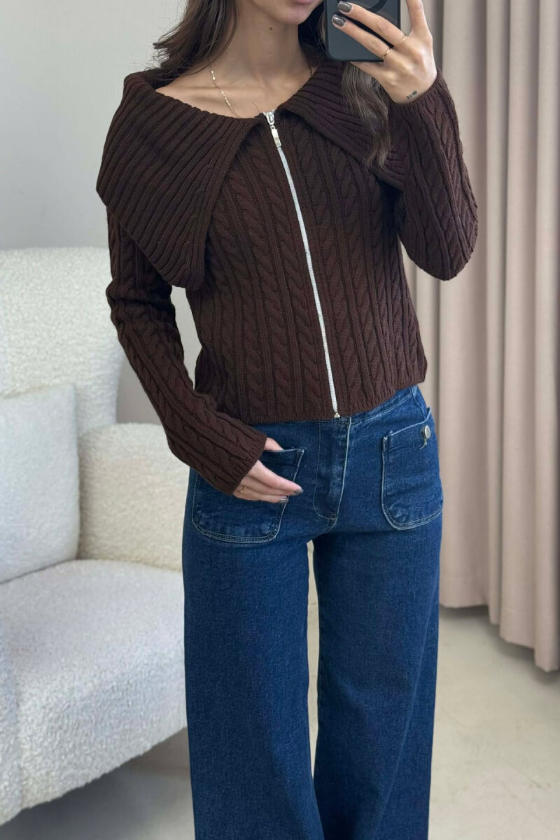 ONE COLOR ZIPPERED WOMEN CARDIGAN DARK BROWN/KAE - 3