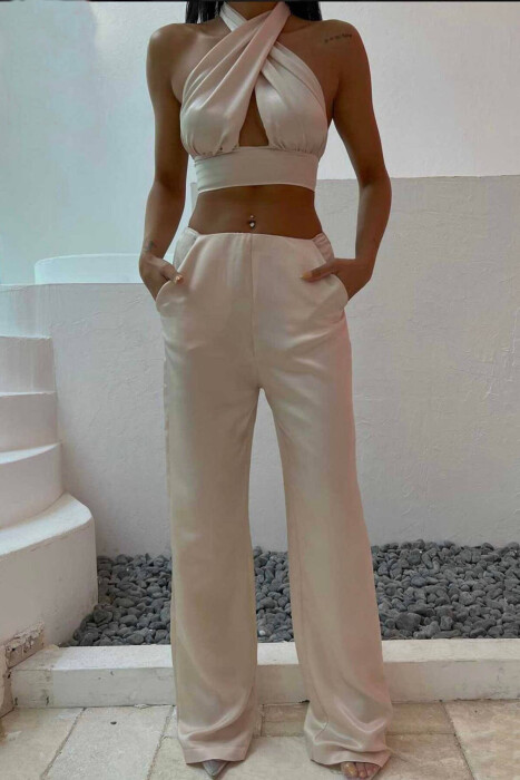 ONE COLORS CROP+TREOSERS WOMAN SET CREAM/KREM - KLAUDIO FASHION