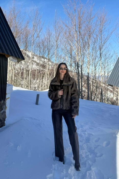 ONE COLOUR ZIPPER FAUX FUR WOMAN COAT BLACK-BROWN/ZEKA - 5