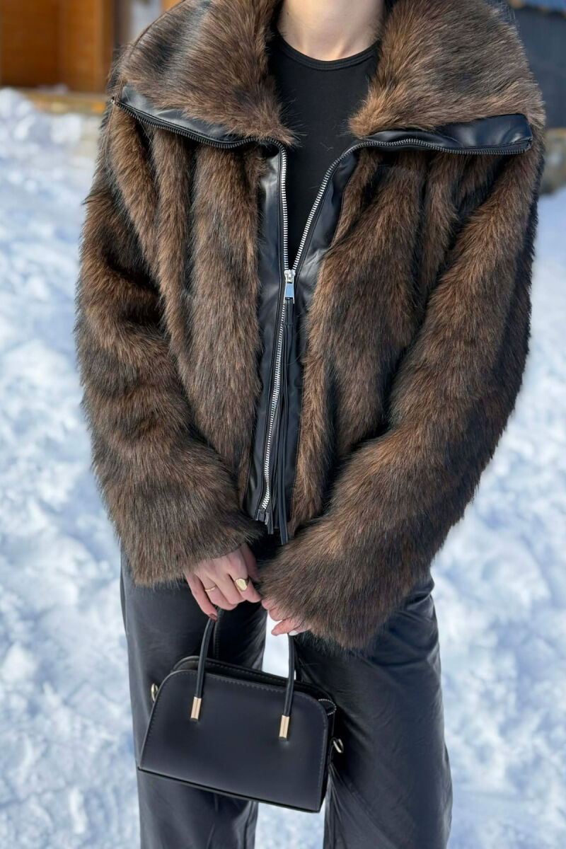 ONE COLOUR ZIPPER FAUX FUR WOMAN COAT DARK BROWN/KAE - 2