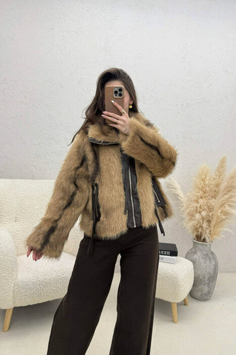 ONE COLOUR ZIPPER FAUX FUR WOMAN COAT LIGHT BROWN/KAZB 