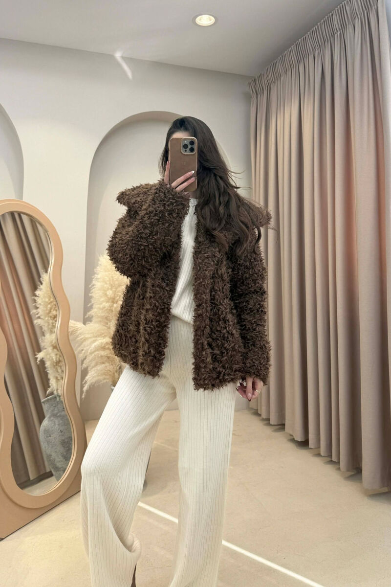 ONE COLOR CURLY FAUX FUR WOMAN COAT BROWN/KAFE - 1