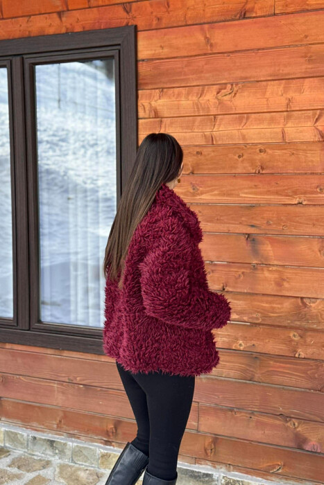 ONE COLOR CURLY FAUX FUR WOMAN COAT BURGUNDY/VISHNJE - 4