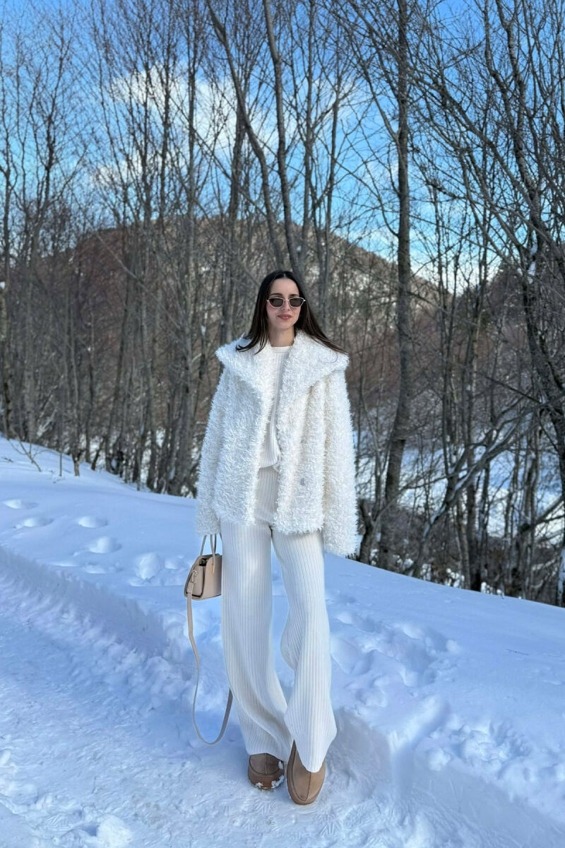 ONE COLOR CURLY FAUX FUR WOMAN COAT WHITE-E BARDHE - 2