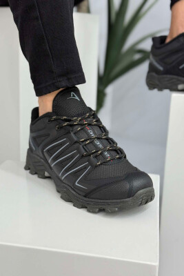 OUTDOOR TRAIL MEN SNEAKERS BLACK-GREY/ZEGR 