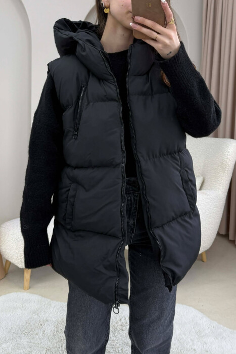 OVERSIZE ONE COLOR SIMPLE HOODED WOMAN VEST BLACK/ E ZEZE - KLAUDIO FASHION