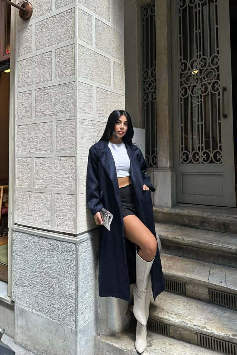 PALLTO E GJATE NJE NGJYRESHE ME GEZOF PER FEMRA NE NGJYRE BLU - 2