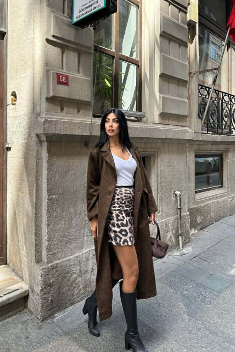 PALLTO E GJATE NJE NGJYRESHE ME GEZOF PER FEMRA NE NGJYRE KAFE - 7