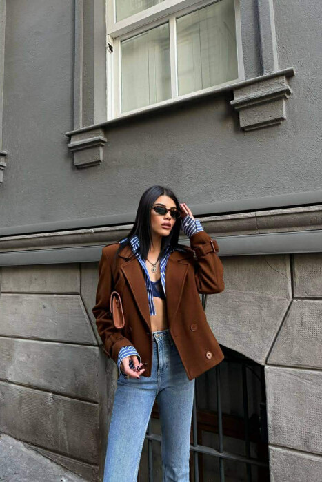 PALLTO E SHKURTER NJE NGJYRESHE PER FEMRA NE NGJYRE KAFE - 6