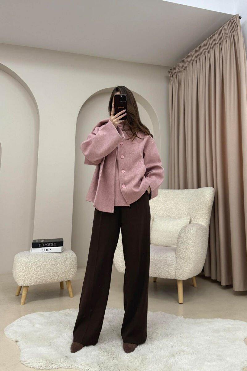 PALLTO E THJESHTE NJE NGJYRESHE ME BUTONA DHE ME DETAJIN E SHALLIT PER FEMRA NE NGJYRE PUDER - 6