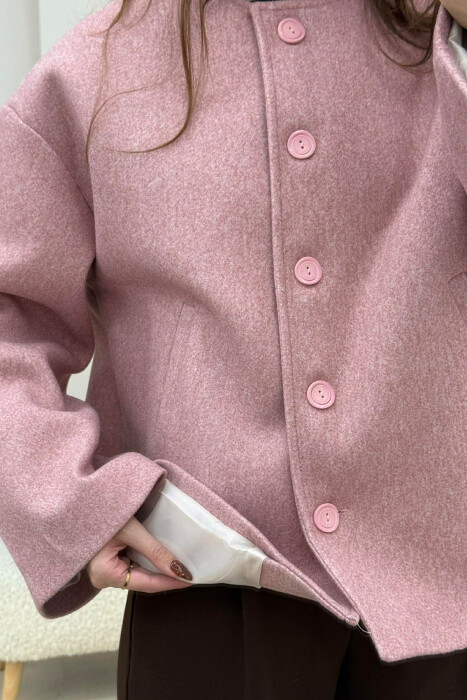 PALLTO E THJESHTE NJE NGJYRESHE ME BUTONA DHE ME DETAJIN E SHALLIT PER FEMRA NE NGJYRE PUDER - 5