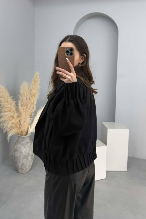 PALLTO E THJESHTE NJE NGJYRESHE PER FEMRA NE NGJYRE TE ZEZE - 4