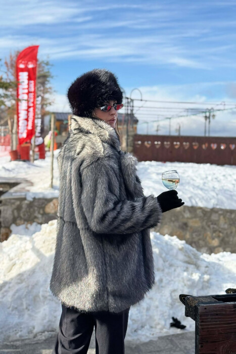 PALLTO ME GEZOF DHE KOPSE PER FEMRA NE NGJYRE GRI TE ERRET - 3