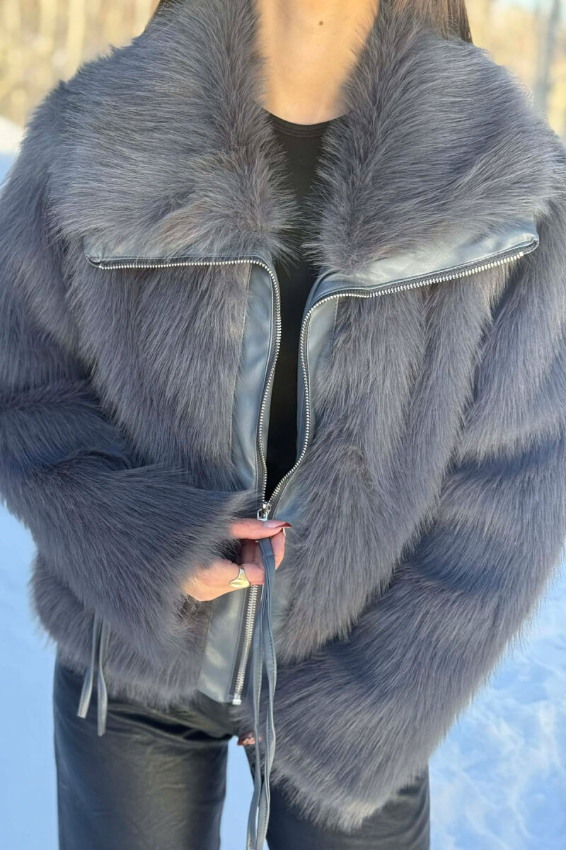 PALLTO ME GEZOF DHE ZINXHIR PER FEMRA NE NGJYRE GURE KALI - 2